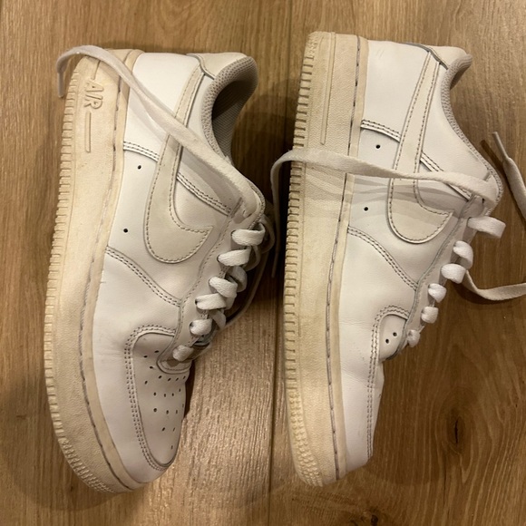 Air Force 1 - Picture 3 of 4